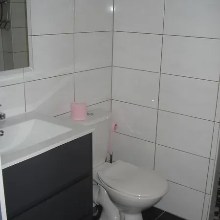 Alojamento de Acomodação e Pequeno-almoço Izaxulo